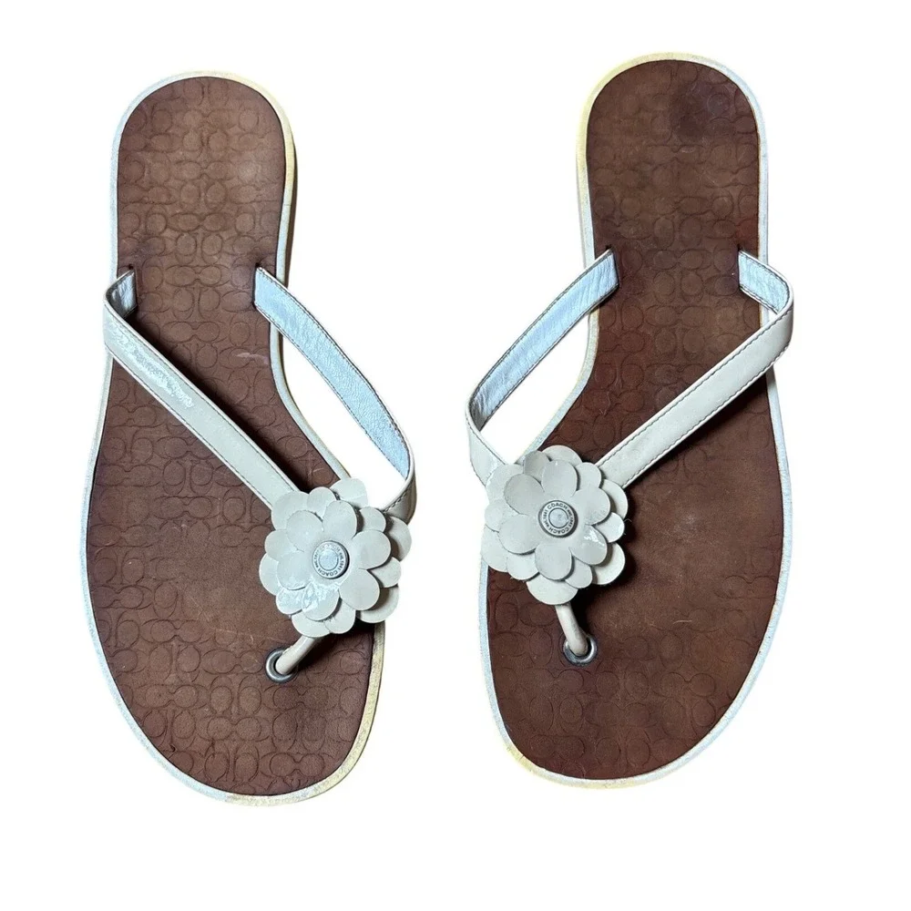 Coach Flip Flop Sandals Womens Cream Brown Floral Signature Logo SIZE 7